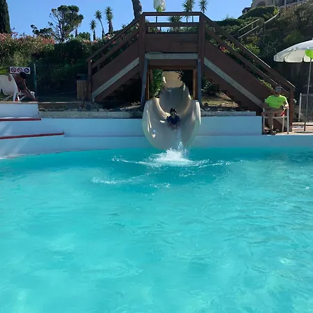 Cap Esterel - Endroit Magique Entre Et L'esterel - Agreable 2 Pieces Au Gout Du Jour Vue Apartamento