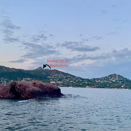 Apartamento Cap Esterel - Endroit Magique Entre Et L'esterel - Agreable 2 Pieces Au Gout Du Jour Vue *