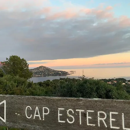 Cap Esterel - Endroit Magique Entre Et L'esterel - 2 Pièces Au Gout Du Jour Vue * Saint-Raphaël