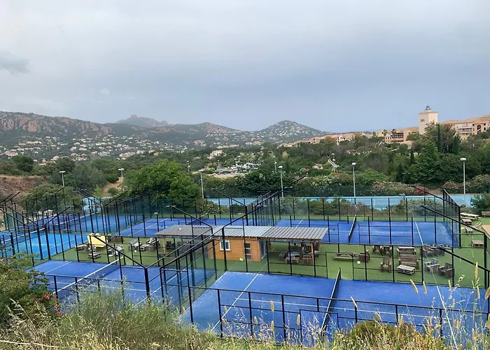 Cap Esterel - Endroit Magique Entre Et L'esterel - 2 Pièces Au Gout Du Jour Vue Apartamento